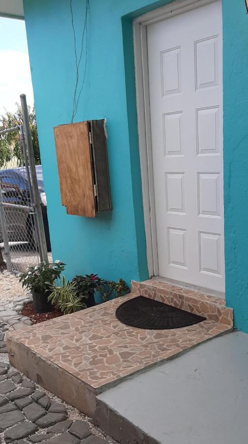Eastwood Escape Hotel Nassau Exterior foto